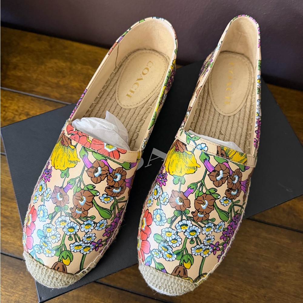✨NIB - Coach Women’s Collins Floral Printed Leather Espadrille Flats✨ - Picture 5 of 9